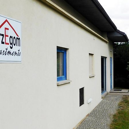 Strzegom Apartament-Pokoje Apartment Exterior photo